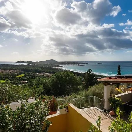 Orizzonte Azzurro, Vista Mare Apartment *