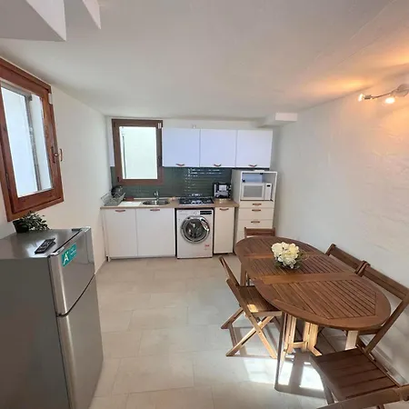 Orizzonte Azzurro, Vista Mare Вилласимиус